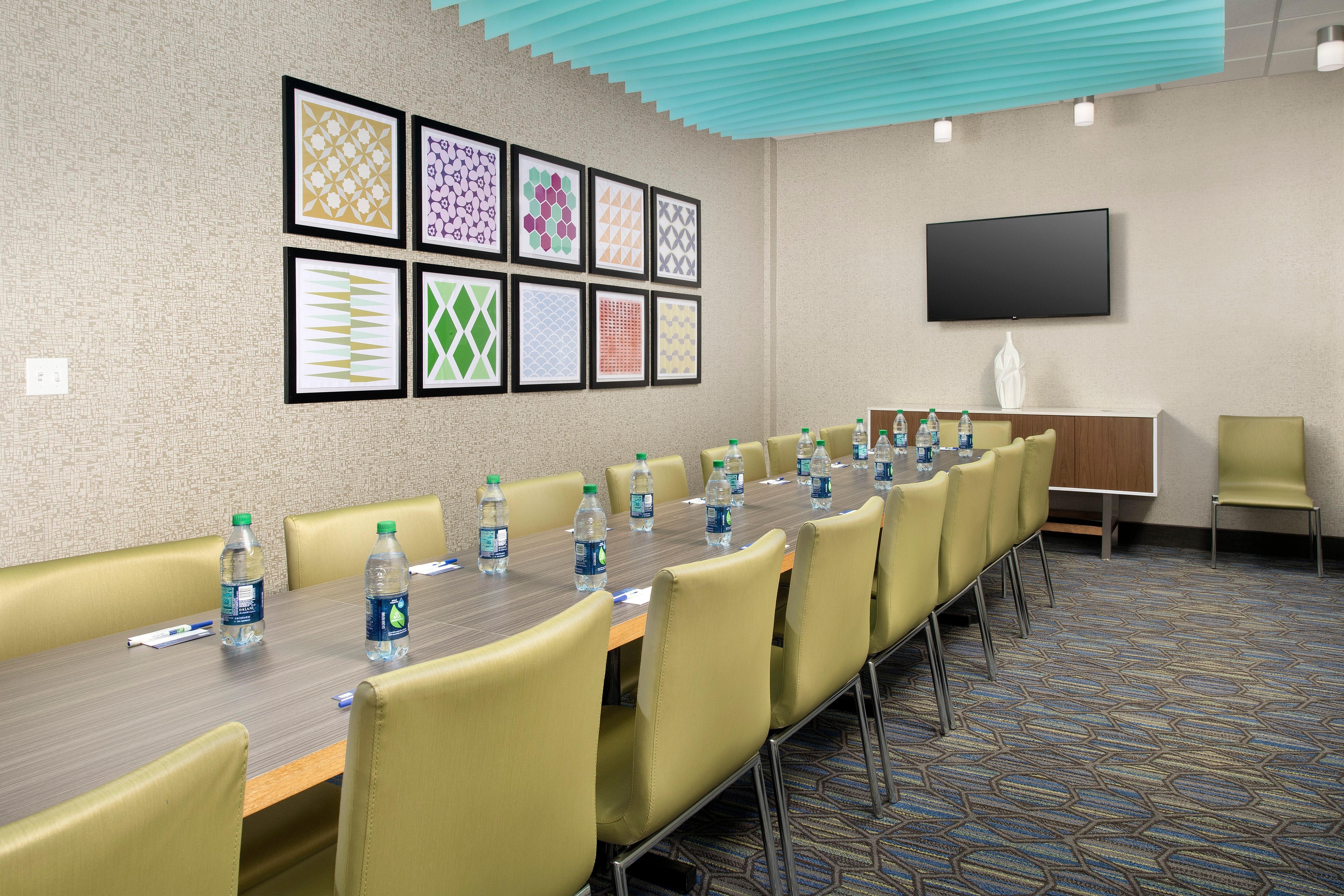 Express & - By Ihg 3* North Brunswick