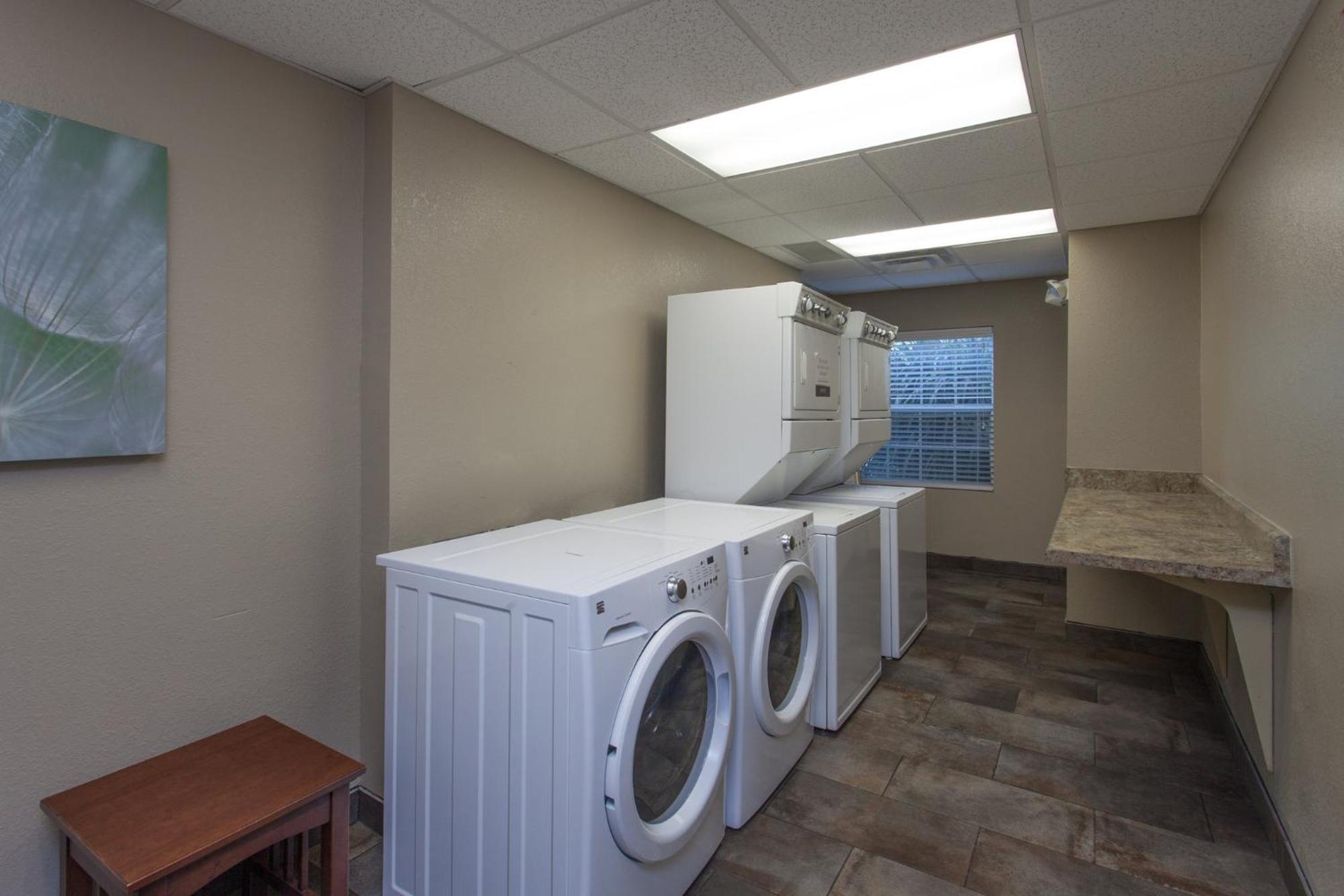 Express & - By Ihg 3* North Brunswick
